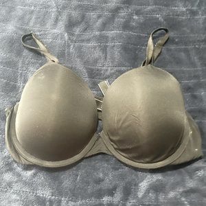 Victoria’s Secret Perfect Shape bra